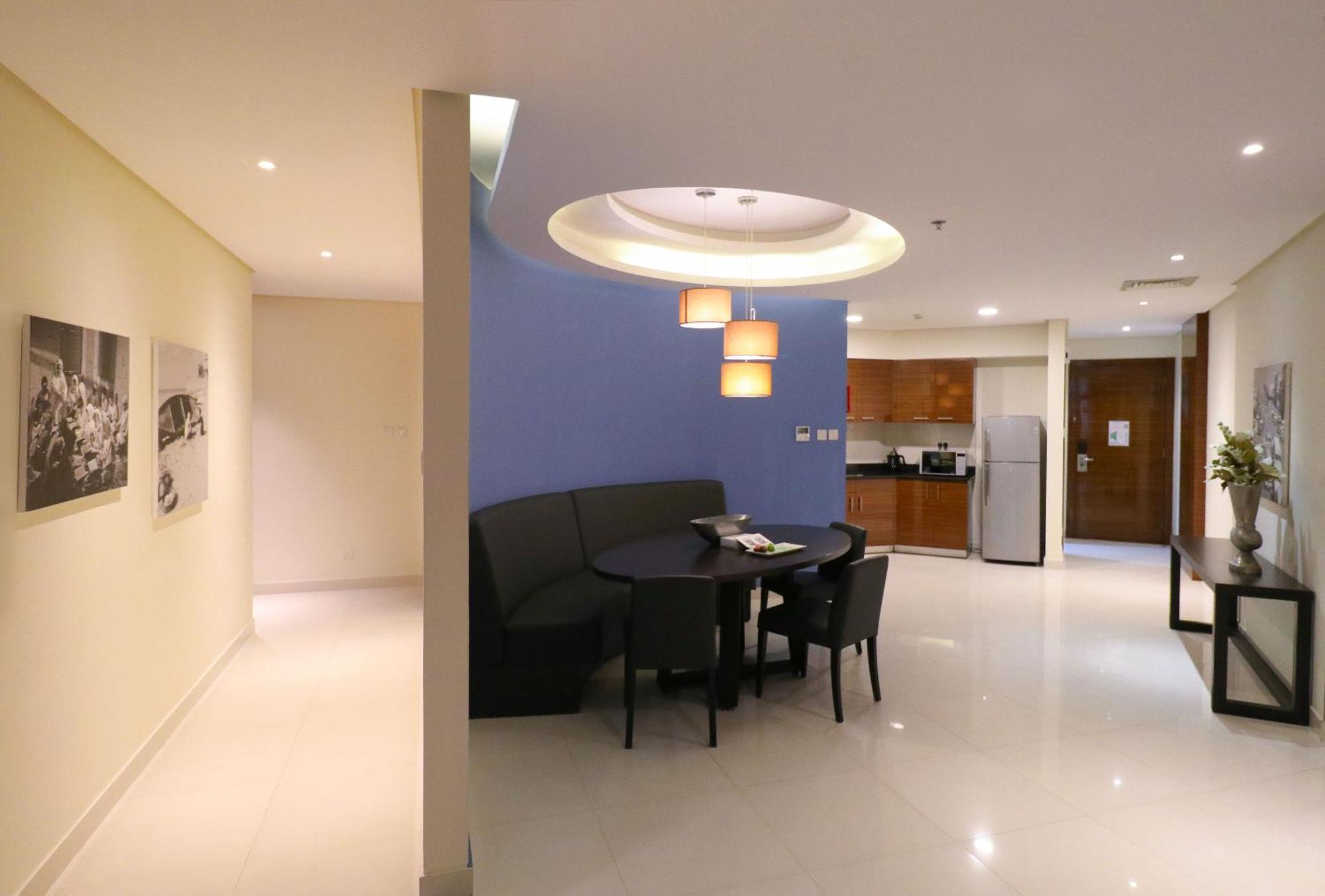 泻湖畔豪华spa度假村 麦纳麦 外观 照片 A typical apartment at The Suites